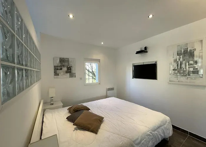 Fifty Shades - Villa Port Nature 87 By Agn- Luxe - 2 Personnes * Agde